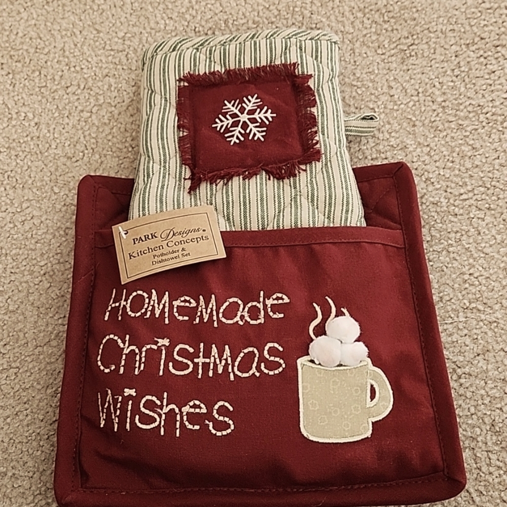 Brand new Park Design pot holder and oven mit